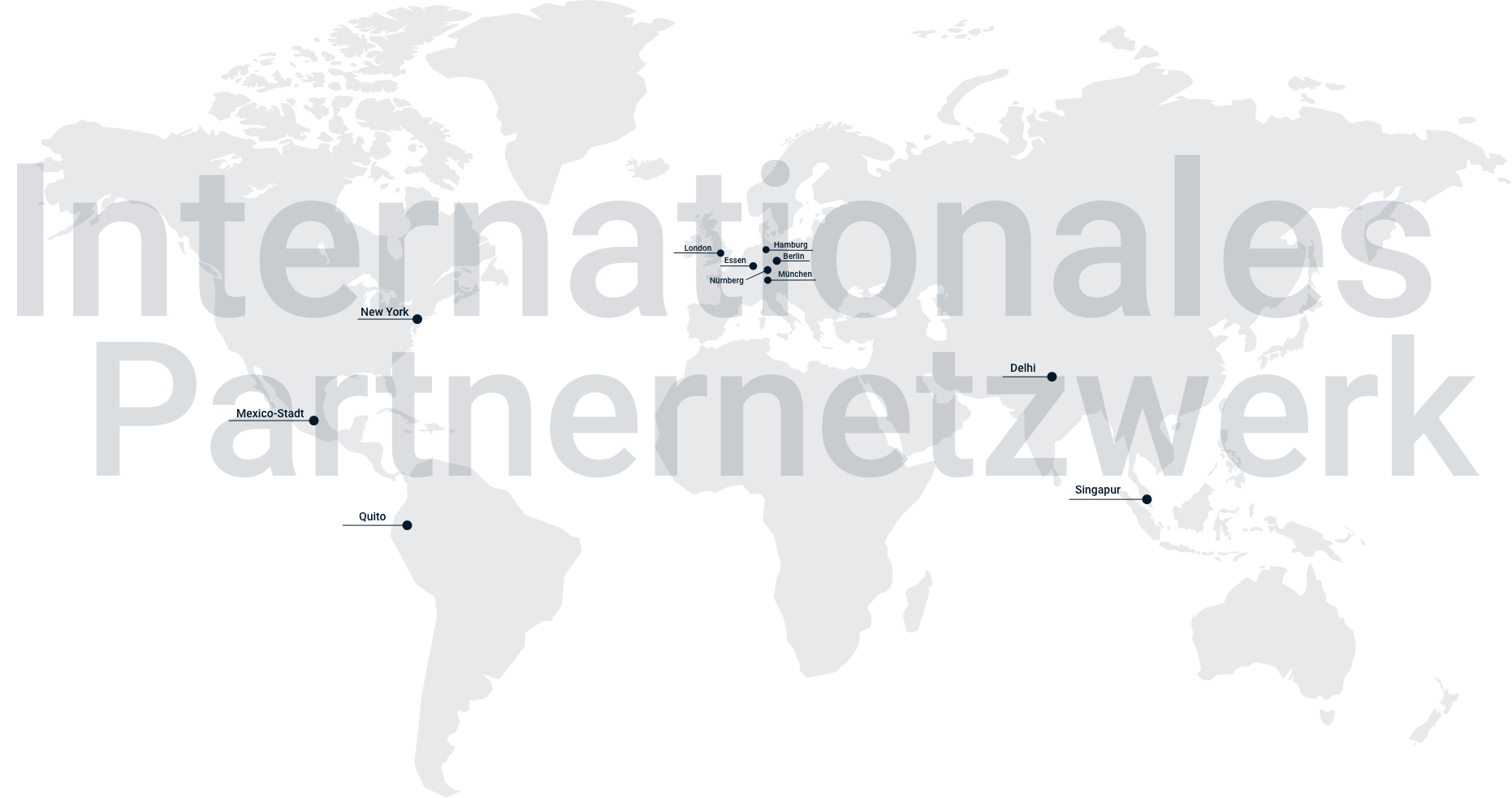 Dunkle Weltkarte mit dem Schriftzug „Internationales Partnernetzwerk“, Symbol für globale Kooperationen.